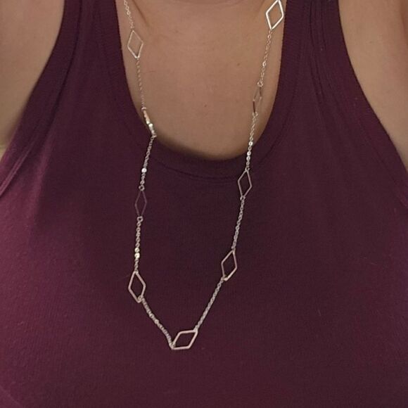 Geometric Elegance Silver Necklace (NWOT) - Picture 6 of 8